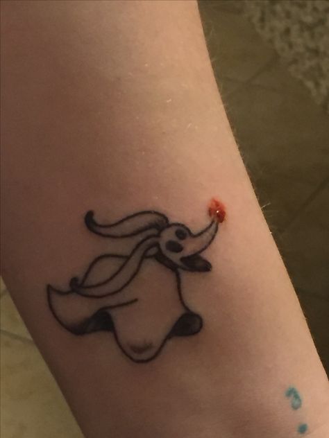 Small Zero Tattoo, Zero Tattoo Ideas, Zero Dog Tattoo, Zero Nightmare Before Christmas Tattoo, Nightmare Before Christmas Tattoo Design, Zero Tattoo, Toothless Tattoo, Tattoo Nightmares, Zero Nightmare Before Christmas