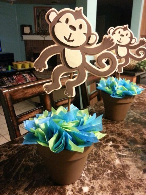 Monkey Party Ideas Decorations, Monkey Baby Shower Ideas, Monkey Themed Baby Shower Ideas, Monkey Party Decorations, Monkey Showering, Monkey Baby Shower Boy, Baby Shower Monkey, Baby Shower Monkey Theme, Monkey Decorations