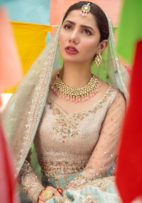 Faiza Saqlain, Bridal Campaign, Pakistani Mehndi, Red Bridal Dress, Nikkah Dress, Handsome Celebrities, Mehndi Brides, Bridal Dresses Pakistan, Mahira Khan