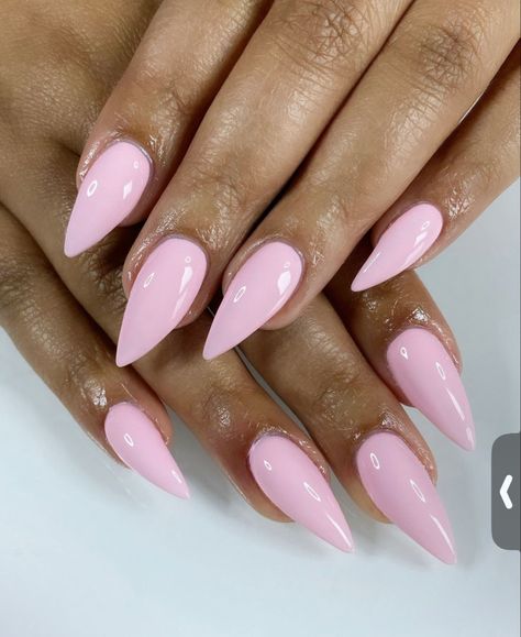 Light Pink Pointy Nails, Point Almond Nails, Pink Pointy Nails, Pointy Nails, Nails Almond, Mani Pedi, Almond Nails, Stylish Nails, Nail Design