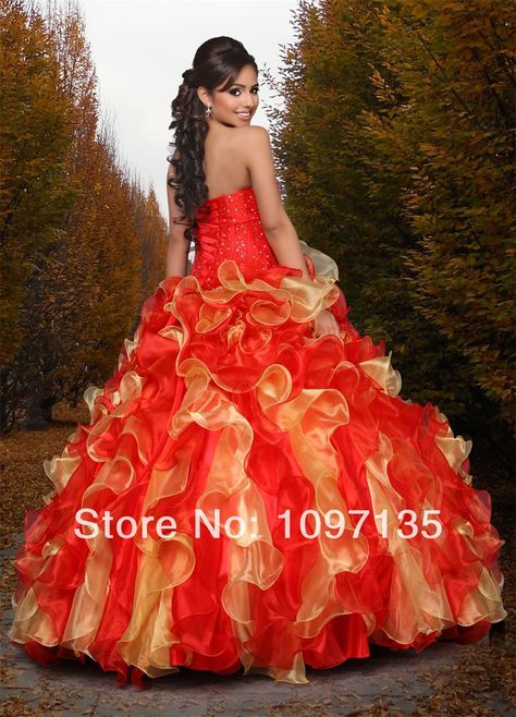 Yellow Gown Dress, Unique Quinceanera Dresses, Organza Gown, Organza Gowns, Yellow Gown, Quince Dress, Frilly Dresses, Designer Wedding Gowns, Dresses Designer