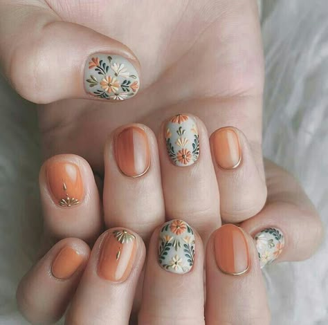 Ongles Beiges, Fall Nail Art Designs, Glamorous Nails, Spring Nail Art, Fall Nail Art, Fall Nail Colors, Autumn Nails, Nail Arts, Manicure E Pedicure