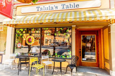 Cafe & Market — Talula's Table Kennett Square Pa, Landscape Reference, Dreamy Places, Small Restaurants, Best Mexican Recipes, Unique Restaurants, Old Farm Houses, Local Farm, Craft Brewing