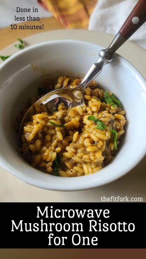 Risotto For One, Microwave Steamer Recipes, Slow Cooker Mushroom Risotto, Microwave Risotto, Microwave Rice Recipes, Anyday Cookware, Instapot Meals, Vegan Risotto, Risotto Dishes