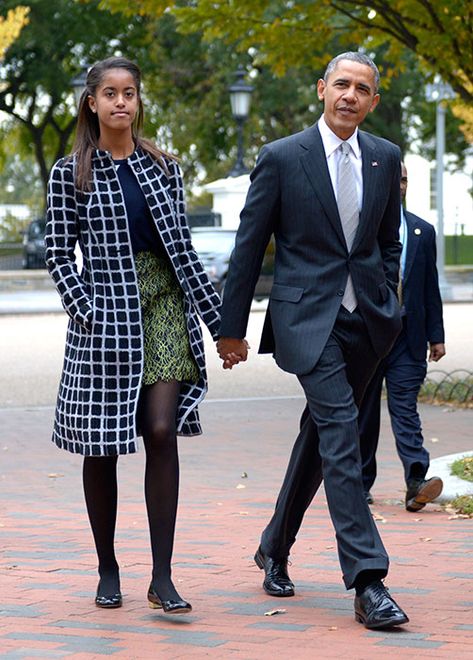 Sasha Obama Boyfriend, Malia Obama Boyfriend, British Boyfriend, Barak And Michelle Obama, Obama Daughter, Barack Obama Family, Malia And Sasha, Sasha Obama, Malia Obama