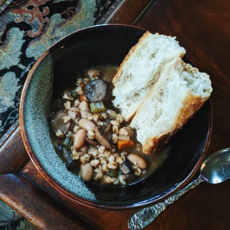 Tavern breakfast stew — S O L A N A H Tavern Sandwich, Tavern Aesthetic Medieval, Tavern Food, Tavern Aesthetic Medieval Food, Tavern Owner, Gaston’s Tavern, Sherry Vinegar, Northern Beans, Great Northern Beans