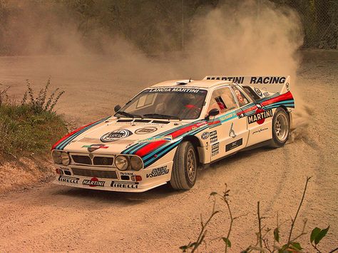 rally... Lancia 037, Rally Raid, Martini Racing, Lancia Delta, Rally Racing, Sport Automobile, Rallying, Dirt Road, Top Gear