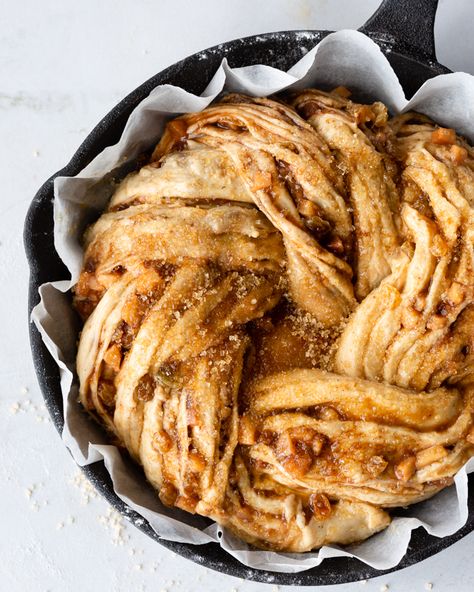 Apple and Honey Challah Twist | Salt and Serenity Rosh Hashana Challah Bread, Apple Cinnamon Challah, Apple Challah For Rosh Hashanah, Challah For Rosh Hashana, Apple Challah Bread, Apple Honey Challah, Apples And Honey Rosh Hashanah, Rosh Hashanah Challah, Rosh Hashana Challah