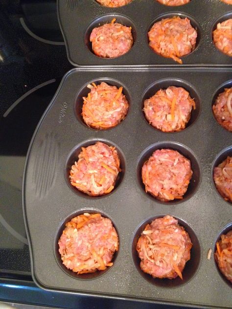 Meatloaf For Dogs, Dog Meatloaf Recipe, Homemade Dog Food Grain Free, Meatloaf Patties, Dog Training Treats Recipe, Dog Food Recipes Crockpot, Dog Meals, Animal Treats, Doggy Treats