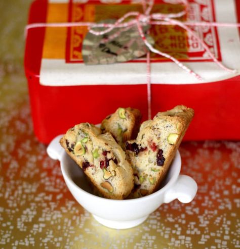 Post Image Christmas Biscotti, Cranberry Biscotti, Cranberry Pistachio Biscotti, Donna Hay Recipes, Pistachio Biscotti, Cranberry Pistachio, Almond Biscotti, Biscotti Cookies, Biscotti Recipe