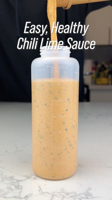 Low Calorie Chili, Low Calorie Sauces, Creamy Chili, Secret Sauce Recipe, Chili Lime Dressing, Chili Lime Sauce, Greek Yogurt Sauce, Healthy Chili, Mexican Sauce