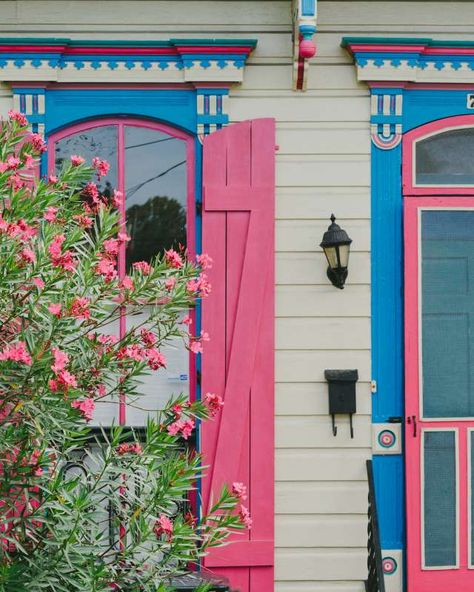 New Orleans Bywater, Bywater New Orleans, Savannah Decor, New Orleans Skyline, South Usa, Creole Cottage, New Orleans Vacation, Brooklyn Style, Visit New Orleans