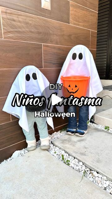 ARQ Estefanía Vallejo✨ on Instagram: "DIY niños fantasma 👻🎃  #halloweendiy #diy #halloween #otoño #autumn #decor #home #hogar #decoration #octubre #tutorial #tips #dollar #easy #halloweendecor #halloweendecorations #decoraciondehalloween" Deco Halloween, Xmas 2024, Adornos Halloween, Halloween Beads, Kids Zone, Instagram Diy, September 19, Halloween Inspiration, Autumn Decor