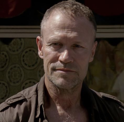 Twd Merle Dixon, Twd Aesthetic, Walking Dead Characters, Merle Dixon, Michael Rooker, Aesthetic Dark Academia, Character Reference, Film Tv, Aesthetic Grunge