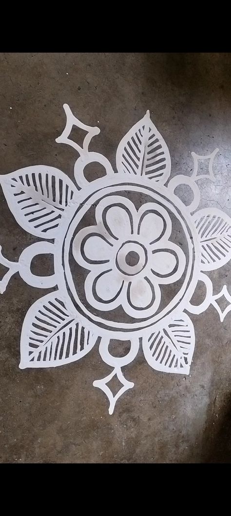 Pulli Kolam, Easy To Draw, Kolam Designs, Rice Flour, Rangoli Designs, Easy Drawings, To Draw, Flour, Rice