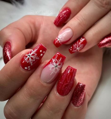 Nail Tricks, Nail Artwork, 2022 Nails, Acrylic Ideas, Elegant Nail Art, Nails Design With Rhinestones, Beauty Finds, Christmas Nail Art Designs, Ballerina Nails