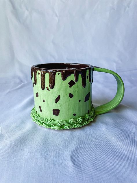 Ceramic Mug sculpted to look like a mint chocolate chip cake. Dishwasher safe Mint Chocolate Chip Cake, Iced Cake, Cake Mug, Chocolate Chip Cake, Mint Chocolate Chip, Mint Chocolate Chips, Pottery Mug, Class Ideas, Mint Chocolate