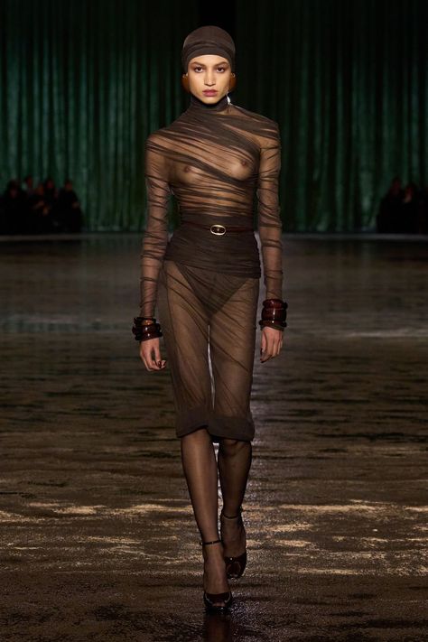 aw24 collections Elegant Cocktail Dress, Autumn Winter Collection, Transparent Fashion, Ball Gown Skirt, Anthony Vaccarello, Fashion Show Collection, Bohemian Clothes, Winter 2024, Fall 2024