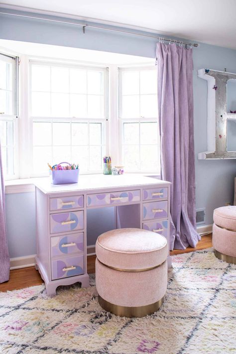 Purple Room Makeover Ideas, Lavender Teenage Girl Bedroom, Lavender Aesthetic Room Ideas, Blue And Purple Girls Room, Lavender Aesthetic Bedroom, Girls Lavender Bedroom Ideas, Purple Teenage Bedroom, Lavender And Gold Bedroom, Light Purple Girls Bedroom