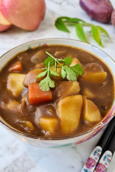 Japanese Potato Curry, Vegetable Japanese Curry, Japanese Curry Block Recipe, Simple Japanese Recipes Meals, Japanese Curry Recipe Vegetarian, Japanese Golden Curry Recipe, S&b Curry Recipe, S&b Golden Curry Recipe, Golden Curry Recipe