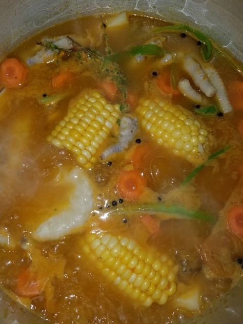 Chicken Feet Soup, Offal Recipes, Fruit Vegetable Smoothie, Jamaica Food, Dumplings For Soup, Asian Soup, Island Food, Jamaican Recipes, Chicken And Dumplings