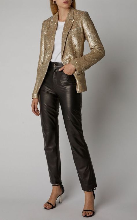 Sequin Jacket Outfit, Jeans Blazer Outfit, Gold Blazer, 2015 Outfits, Blazer Outfits For Women, Crepe Blazer, Concert Fashion, Sequin Blazer, Alex Perry