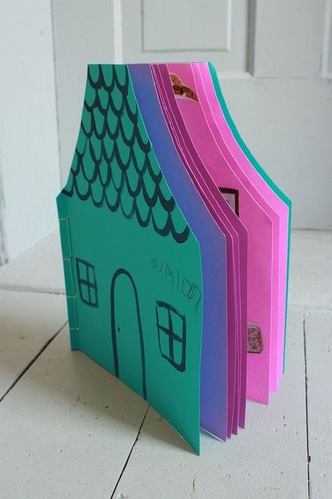 Make a Dollhouse Notebook! | Mermag | Bloglovin’ House Shaped Book, Book Making For Kids, Making Doll House, Playdate Activities, Life Skills Kids, Kids Art Studio, Kindergarten Projects, Magazine Clippings, Holiday Activities For Kids