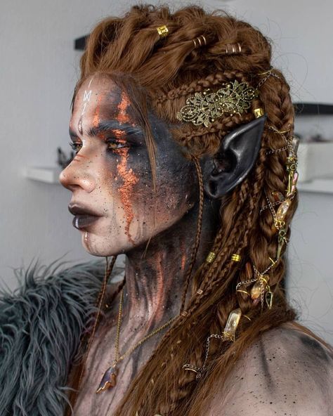 Crystals In Hair, Warrior Makeup, Viking Makeup, Vikings Halloween, Using Crystals, Galaxy Makeup, Viking Braids, Special Makeup, Horror Makeup