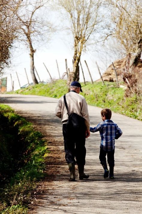 Going fishin' Dirt Road, We Are The World, The Sheep, Village Life, Grandma And Grandpa, Old People, Take Me Home, Sweet Memories, Growing Old