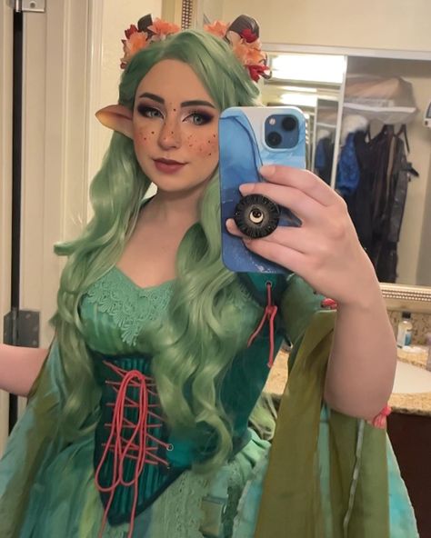 Fearne Cosplay, Cosplay Halloween, Critical Role, In The Woods, Dreadlocks, Mirror Selfie, Mirror, Halloween, Hair Styles