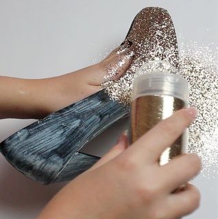 DIY Glitter Heels Diy Glitter, Glitter Heels, Glitter Diy, Crafty Craft, Craft Time, Diy Projects To Try, Perfect Hair, Beauty Inspiration, Diy Fashion