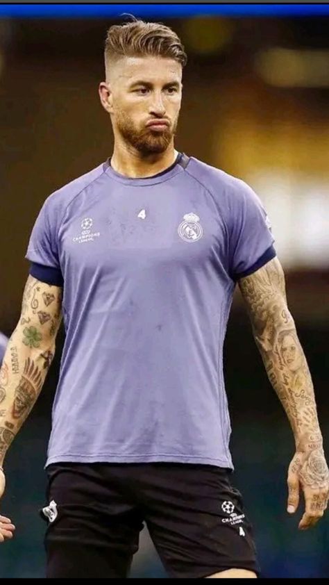 Ramos Hairstyle, Sergio Ramos Haircut, Sergio Ramos Hairstyle, Ramos Haircut, Football Hairstyles, Soccer Hairstyles, Soccer Hair, Gents Hair Style, Mens Hairstyles Thick Hair