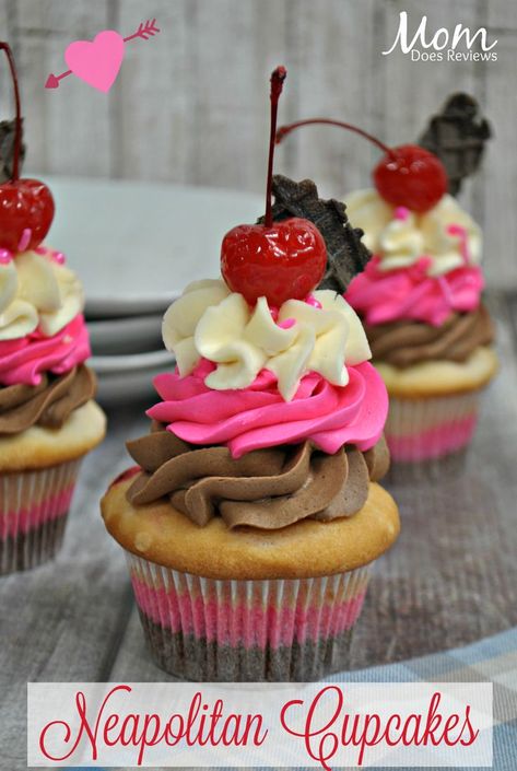 Neopolitan Cupcakes, Cupcake Recipes Unique, Neapolitan Cupcakes, Cupcakes Bonitos, Summer Cupcakes, Cupcake Shop, Cupcake Queen, Unique Cupcakes, Fancy Cupcakes