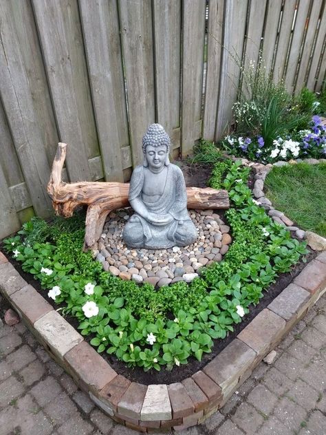 Hydrangea Aesthetic, Hillside Pool, Greens Garden, Small Buddha Statue, Pool Bed, Garden River, Conservatory Greenhouse, Small Japanese Garden, Japanese Garden Landscape