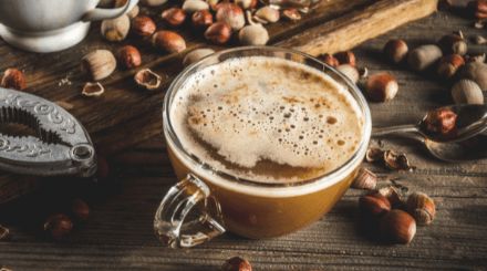 Hazelnut Coffee Recipe, Hazelnut Cappuccino, Javy Coffee, Brazilian Coffee, Coffee Snacks, Hazelnut Coffee, How To Roast Hazelnuts, Single Origin Coffee, Coffee Enthusiast