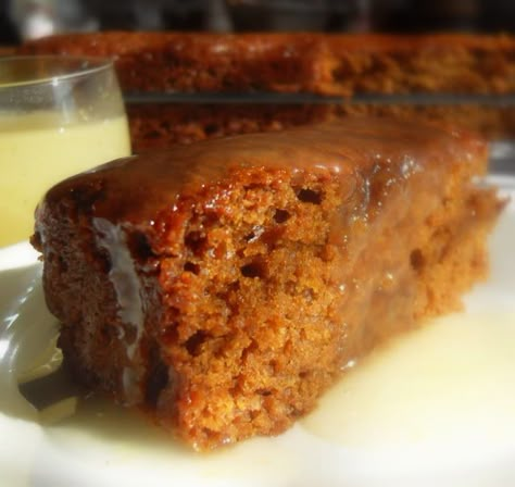 Ginger Bread Cake with Lemon sauce - just like what was served in my school cafeteria "many" years ago. Loved it! Date Pudding Recipe, Butterscotch Sauce Recipes, Sticky Toffee Pudding Cake, Gingerbread Recipes, Sticky Date Pudding, Date Pudding, Butterscotch Sauce, Toffee Sauce, The English Kitchen