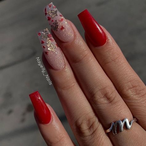 Quince Nails, Nails Basic, Quinceanera Nails, Red Nail Art Designs, Nails Short Acrylic, Red Nails Glitter, Nails Medium Length, Nails Heart, Bridesmaids Nails