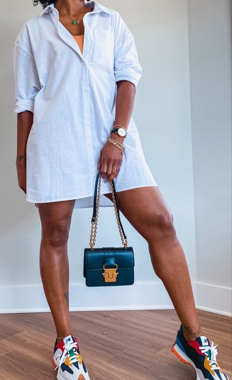 Casual Mid size fashion comfy neutral oufit Mid Size Fashion Business Casual, Mid Sized Black Women, Mid Size Style Summer, Holiday Outfits Summer Mid Size, Chill Brunch Outfits, Summer Trends Outfits Casual, Everyday Dresses Casual Summer, Mid Size Casual Outfit, Mid Size Women Outfits