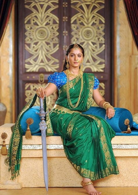 Bahubali 2, Chinese Style Dress, Anushka Shetty, Couple Dress, Stylish Photo Pose, Woman Painting, Indian Beauty Saree, Instagram Story Ideas, Chinese Style