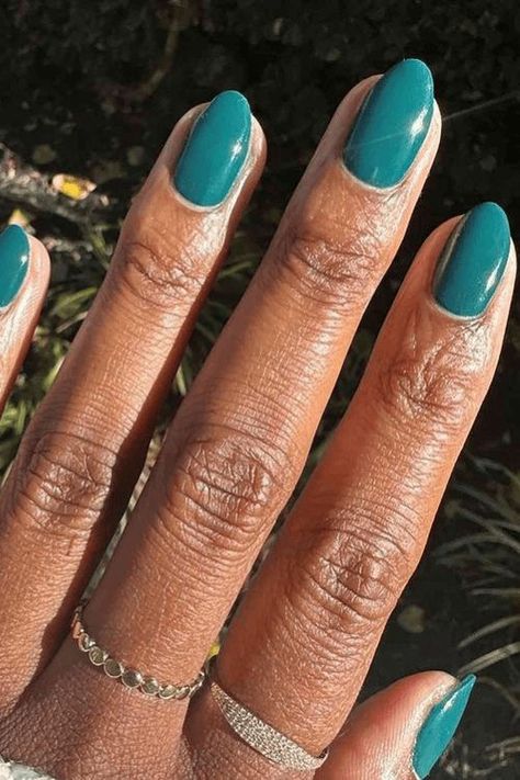 Nail Colors For Brown Skin, Trending Summer Nail Colors, Colors For Brown Skin, Nail Colors For Dark Skin, Dark Skin Nail Color, Best Nail Polish Brands, Best Summer Nail Color, Summer Nail Colors, Cute Nail Colors