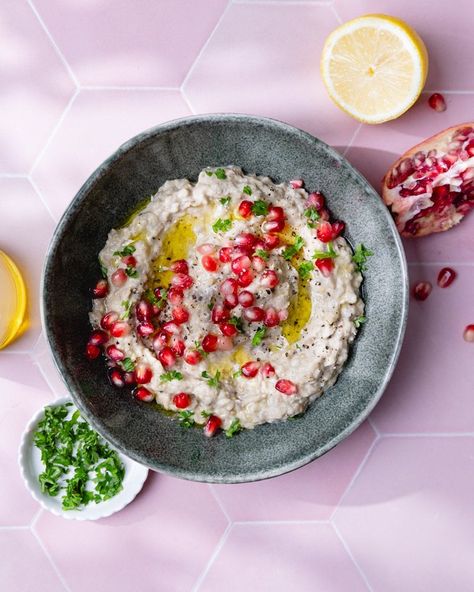 Baba Ganoush Libanais : Recette Authentique et Conseils pour le Préparer Parfaitement | hellonélo Caviar D'aubergine, Pain Pita, Baba Ganoush