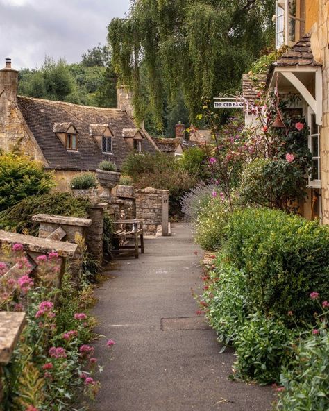 Cottagecore Town, Corey Damen Jenkins, Miranda Brooks, Cotswolds Cottage, British Colonial Decor, Cotswold Villages, Glam Pad, Cottage Aesthetic, Quaint Cottage