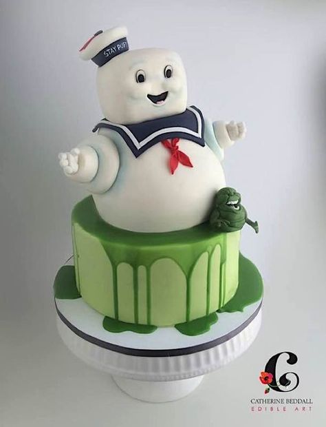 Marshmallow Man Cake, Ghostbusters Birthday Cake, Ghostbusters Cake, Emmet Lego, Ghostbusters Birthday, Ghostbusters Birthday Party, Marshmallow Man, Movie Cakes, Man Cake