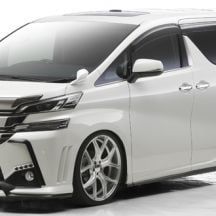 Toyota Alphard Wald-5 - Paul Tan's Automotive News Toyota Vellfire, Toyota Alphard, Automotive News, Car Door, Toyota, Suv Car, Suv