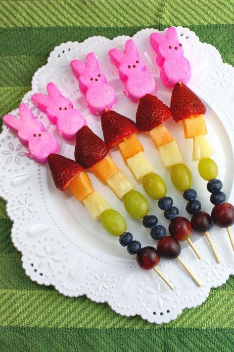 Easter Egg Shaped Fruit Tray, Easter Fruit Kabobs, Easter Kabobs, Easter Fruit Tray, Easter Chicks Cookies, Easter Brownies, Easter Party Ideas, Easter Fruit, Easter Meal