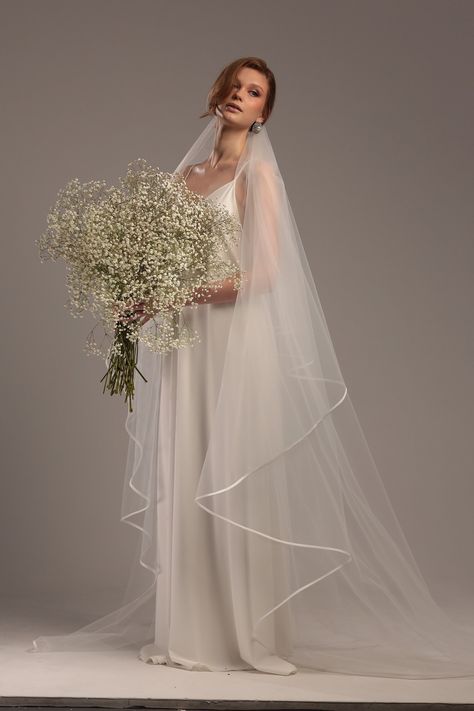 Bridal birdcage veils