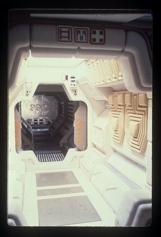 Alien Spaceship Interior, Alien 1979 Aesthetic, Nostromo Ship, Alien Interior, Alien Nostromo, Nostromo Alien, Giger Alien, Alien 1979, Spaceship Interior