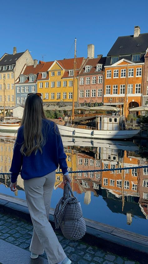 scandinavian, scandi style, copenhagen, cph, mads norgaard, blue cardigan, nyhavn Copenhagen Aesthetic Outfits, Copenhagen Aesthetic Style, Copenhagen Photo Ideas, Denmark Outfits, Scandinavian Fashion Summer, Scandinavian Street Style, Copenhagen Trip, Copenhagen Winter, Denmark Aesthetic