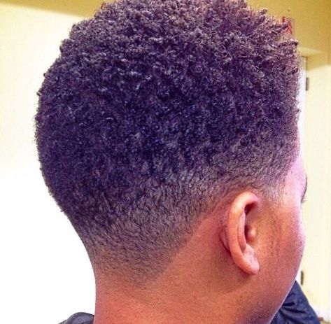 Twa Haircuts, Low Haircuts, Fade Haircut Women, Short Black Natural Hairstyles, Tapered Natural Hair Cut, Natural Haircuts, Natural Hair Haircuts, Short Fade Haircut, Short Afro Hairstyles