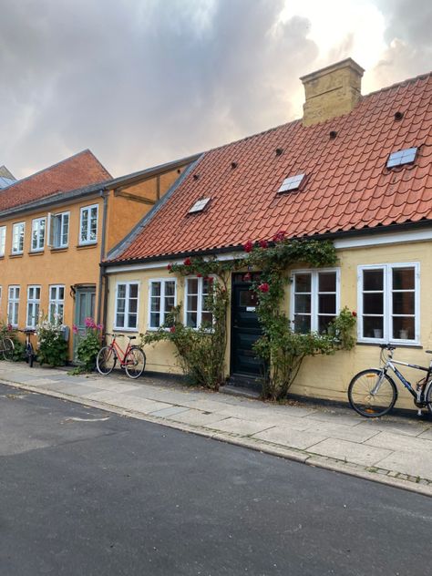 Village, Scandinavia, flowers, bikes, Scandinavian summer Old Scandinavian House, Scandinavian Village, Danish House, Scandinavian Summer, Cottage Exterior, Scandinavian Home, Stables, Old Houses, Photo Inspo